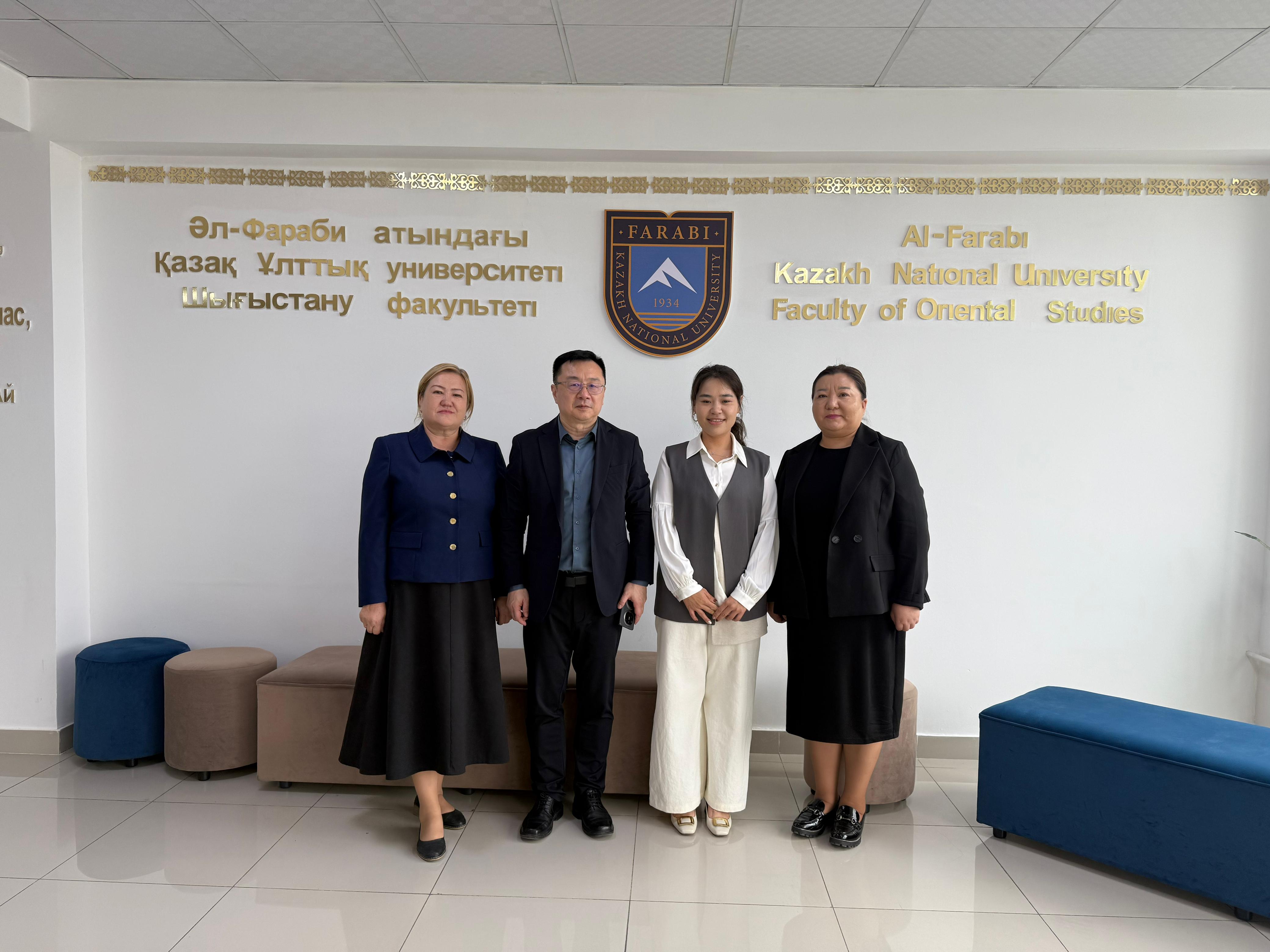 Цзянсу педагогикалық университетінің делегациясы Шығыстану факультетіне арнайы сапармен келді